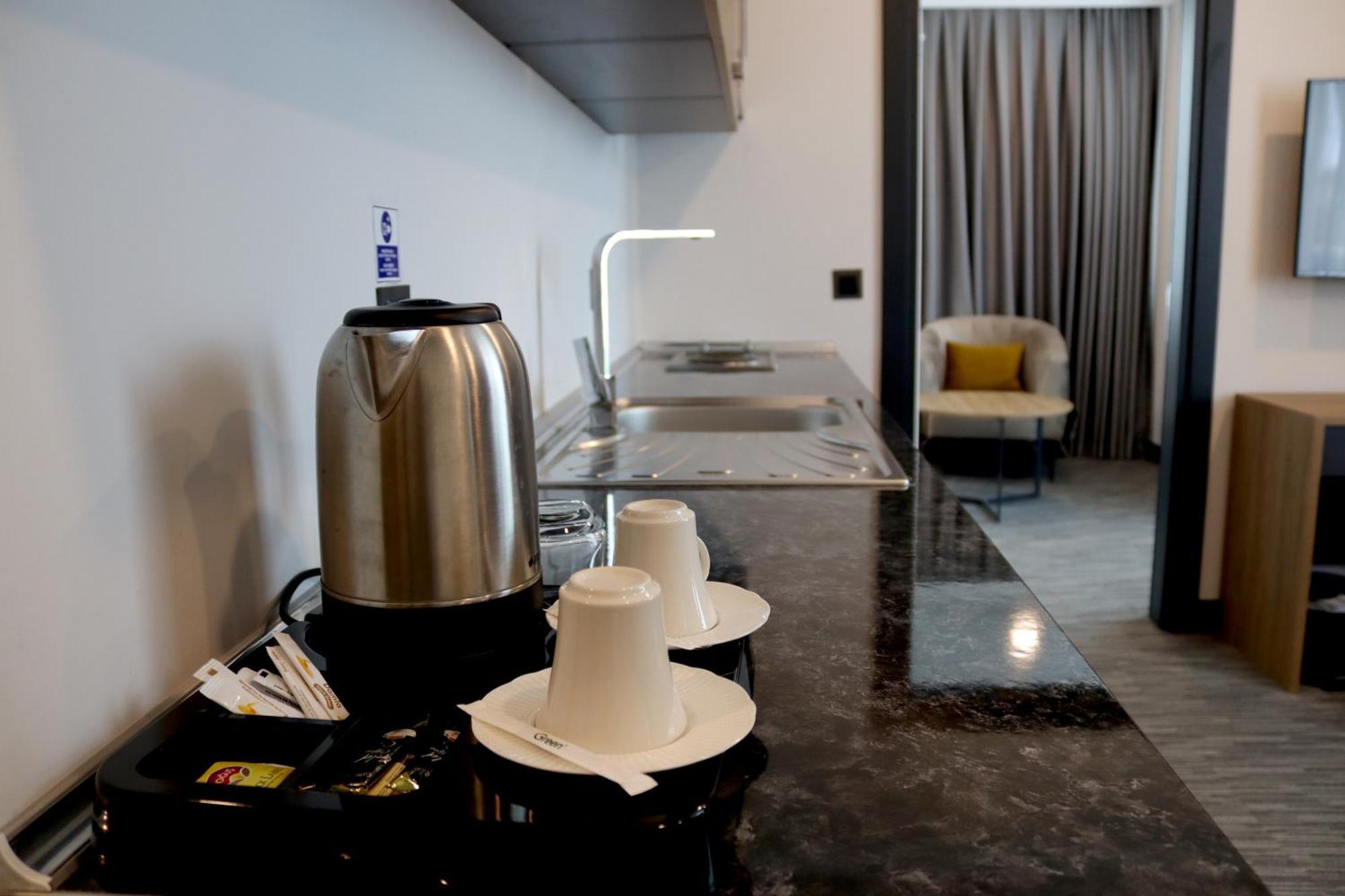 Home Plus Hotel Stambuł Zewnętrze zdjęcie
