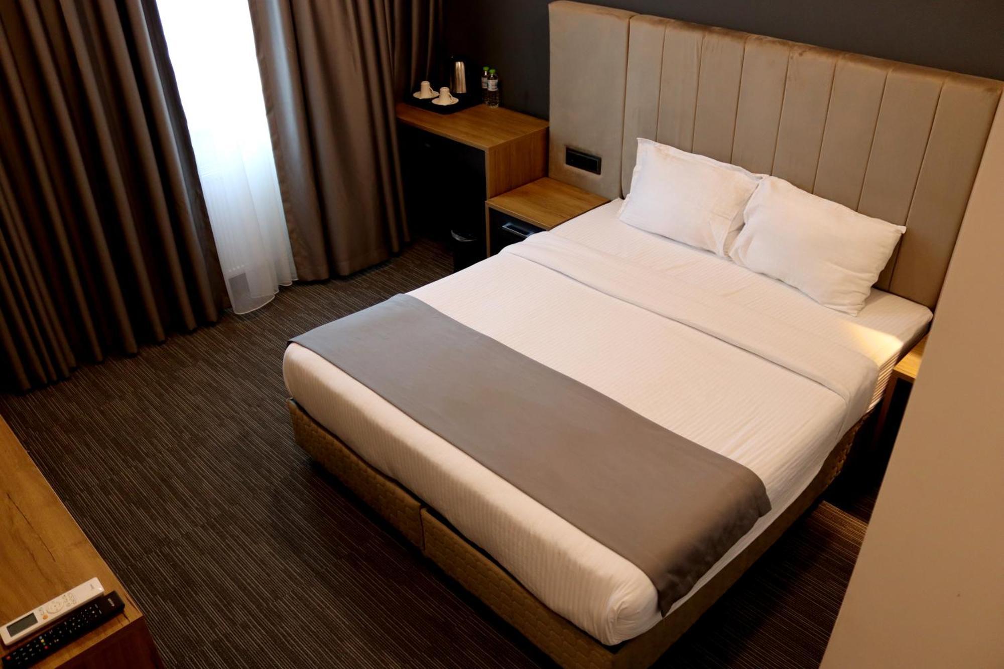 Home Plus Hotel Stambuł Zewnętrze zdjęcie