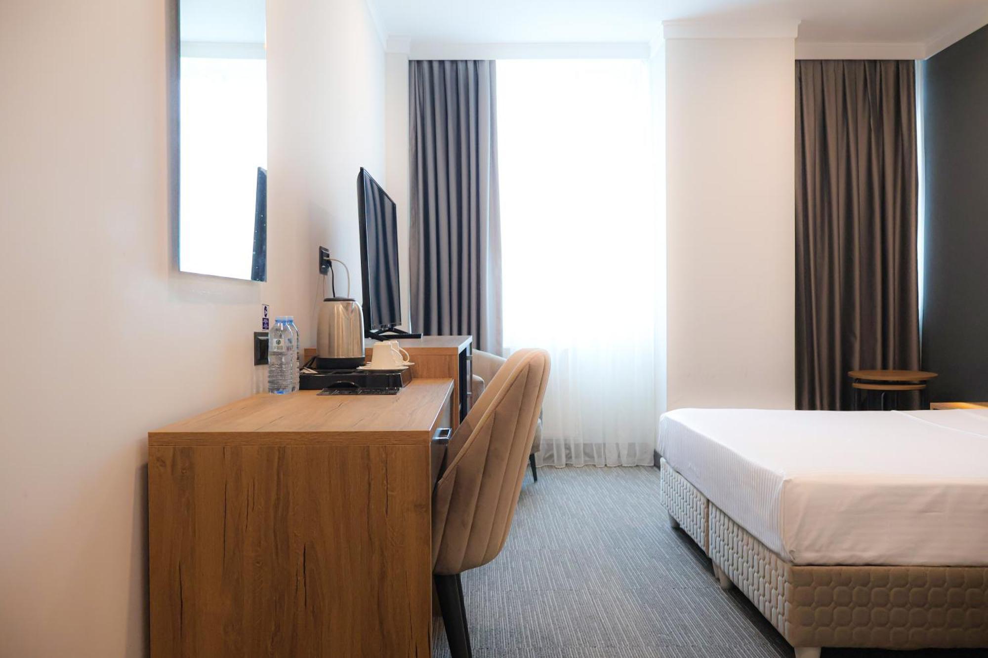 Home Plus Hotel Stambuł Zewnętrze zdjęcie